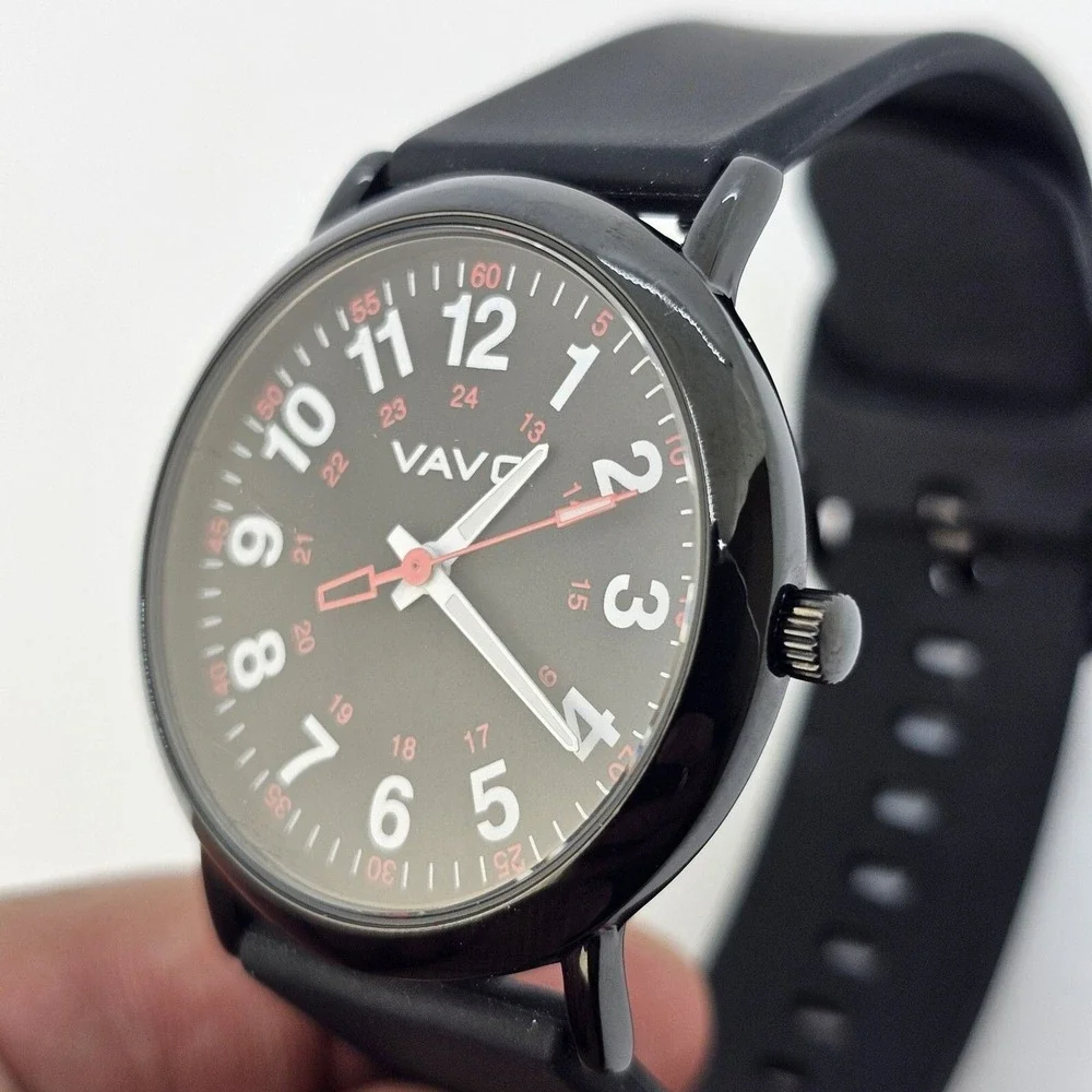 Men's Watch‎ Easy Read Black Dial 38MM Black Case Plastic Bands New Battery
